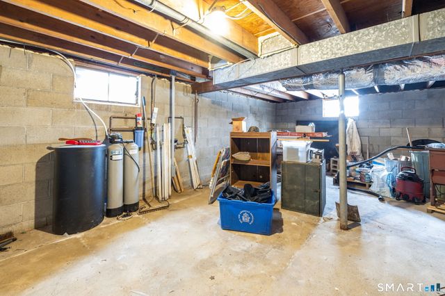 411 Bennetts Farm Road, Ridgefield, CT 06877