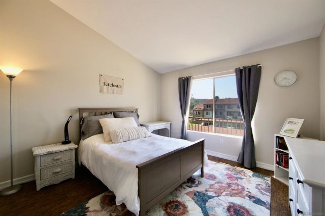 15283 Maturin Dr 71, San Diego, CA 92127