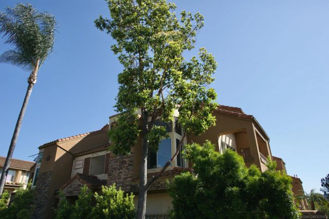 15283 Maturin Dr 71, San Diego, CA 92127