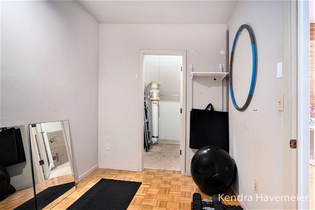 1270 Hillburn Avenue, Grand Rapids, MI 49504