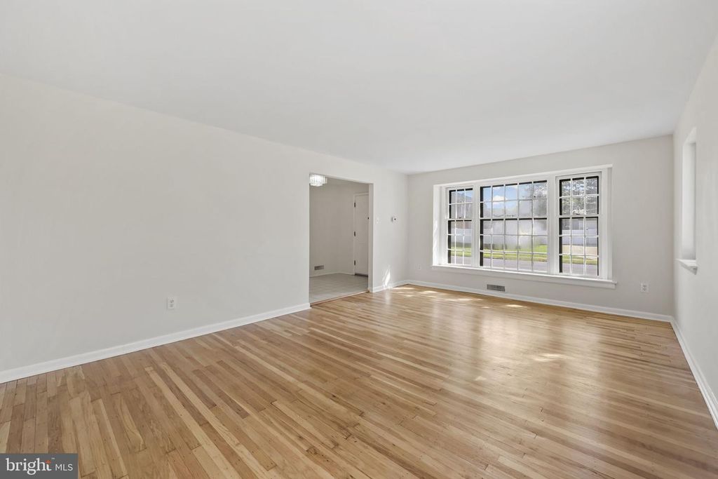 48 STRATHMORE DR, CHERRY HILL, NJ 08003 — photo 5