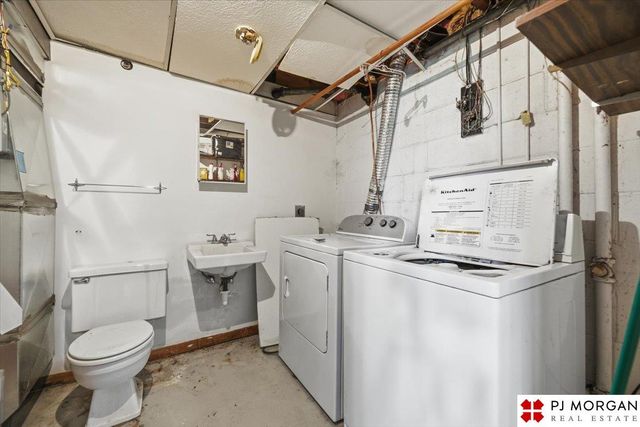 9633 Sahler Street, Omaha, NE 68134