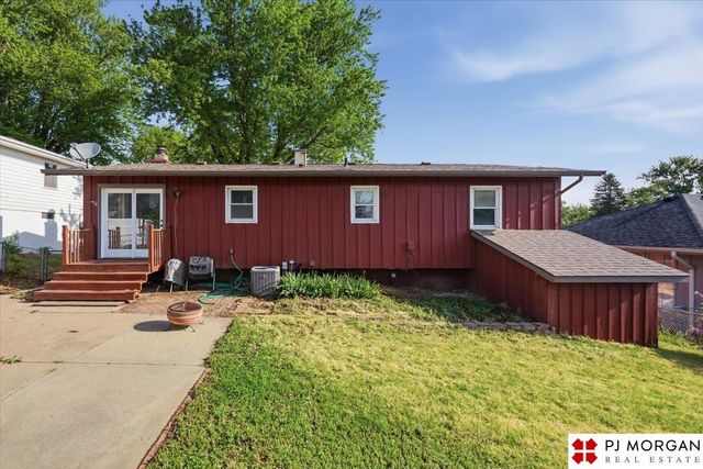 9633 Sahler Street, Omaha, NE 68134