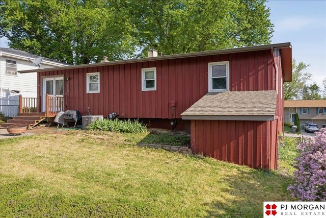 9633 Sahler Street, Omaha, NE 68134