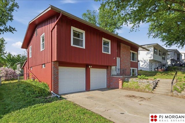 9633 Sahler Street, Omaha, NE 68134
