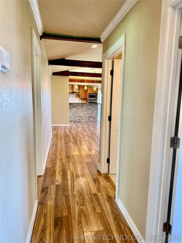 422502 E 1100 Road, Checotah, OK 74426