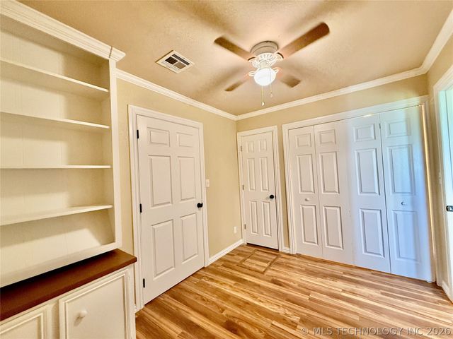 422502 E 1100 Road, Checotah, OK 74426