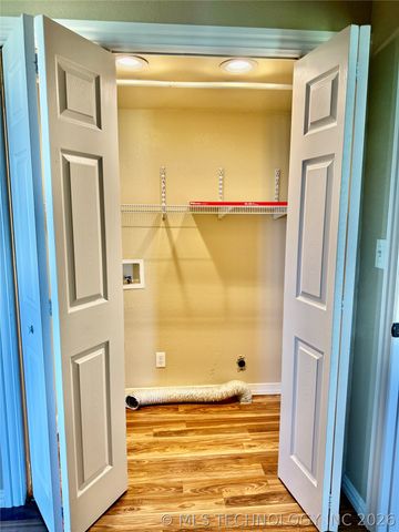 422502 E 1100 Road, Checotah, OK 74426