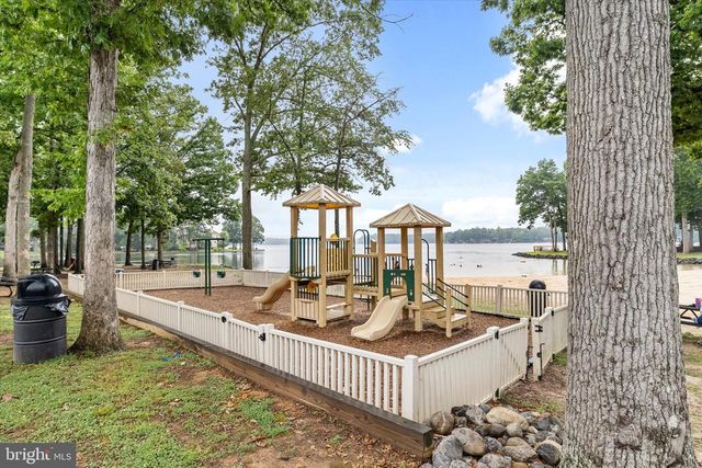 4107 LAKEVIEW PKWY, Locust Grove, VA 22508