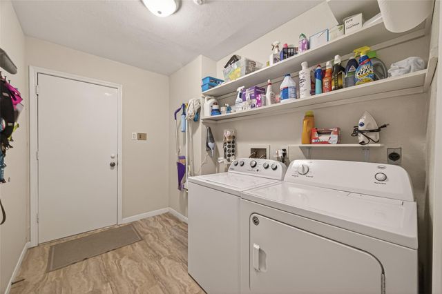 13739 Kensington Place, Houston, TX 77034