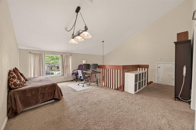 13739 Kensington Place, Houston, TX 77034