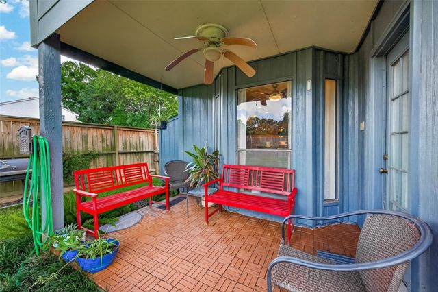 13739 Kensington Place, Houston, TX 77034