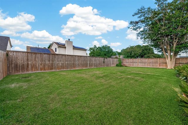 13739 Kensington Place, Houston, TX 77034