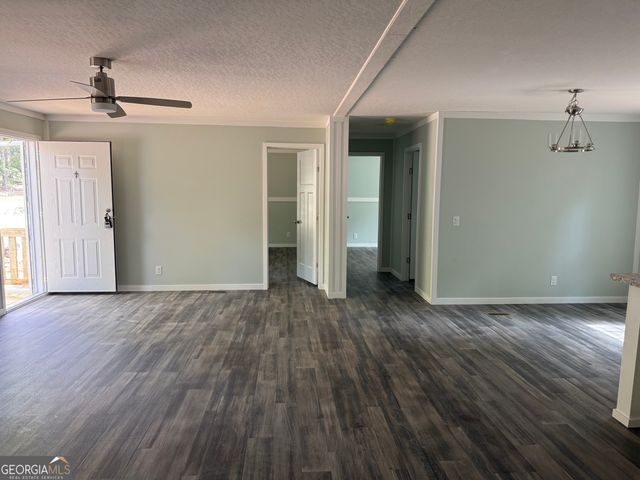 911 Harrison Road, Carrollton, GA 30117