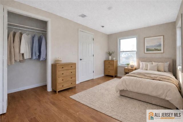 24 John Street, Helmetta, NJ 08828