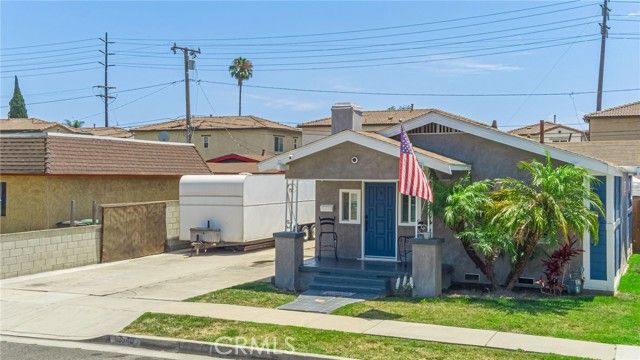 2548 E Washington, Carson, CA 90810