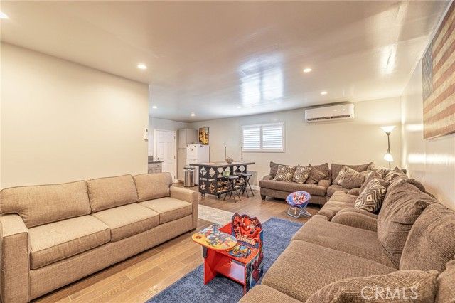 2548 E Washington, Carson, CA 90810