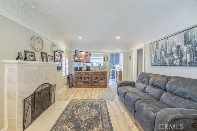 2548 E Washington, Carson, CA 90810