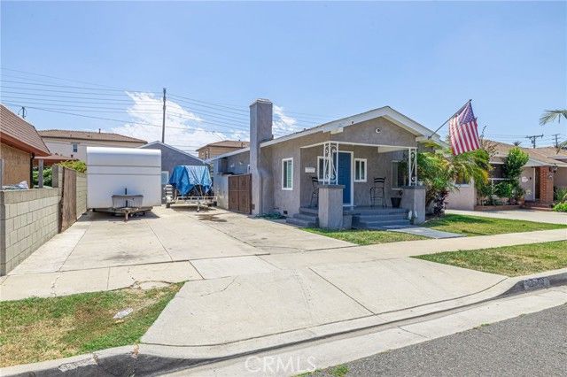 2548 E Washington, Carson, CA 90810