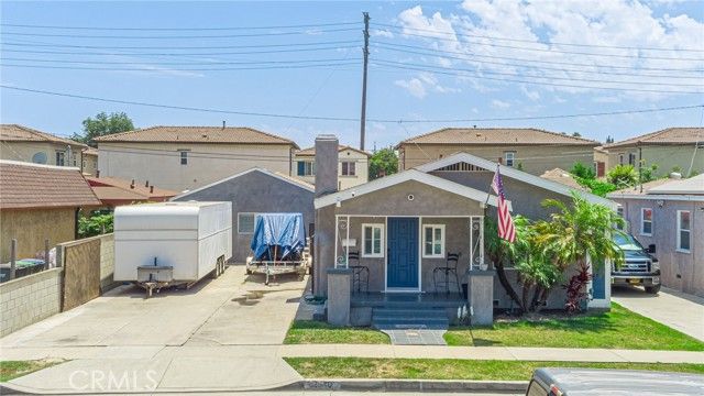 2548 E Washington, Carson, CA 90810
