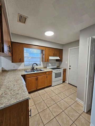 905 MARIETTA STREET 909, Lakeland, FL 33803