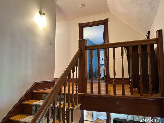 2593 Albany Avenue, West Hartford, CT 06117