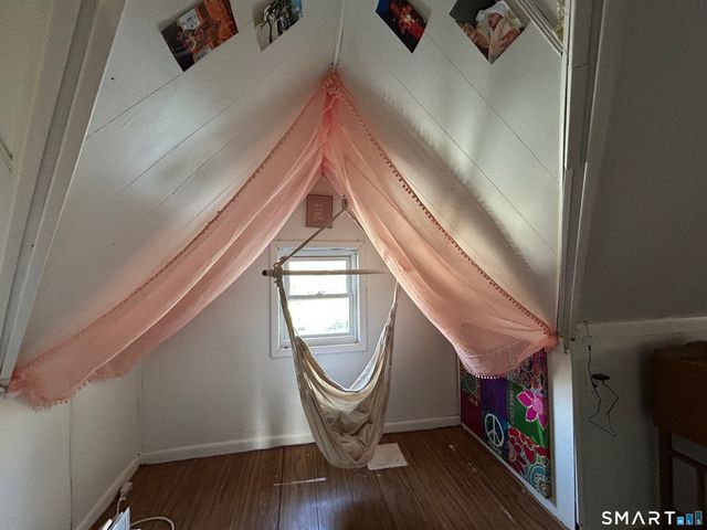 2593 Albany Avenue, West Hartford, CT 06117