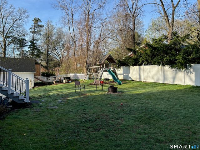 2593 Albany Avenue, West Hartford, CT 06117