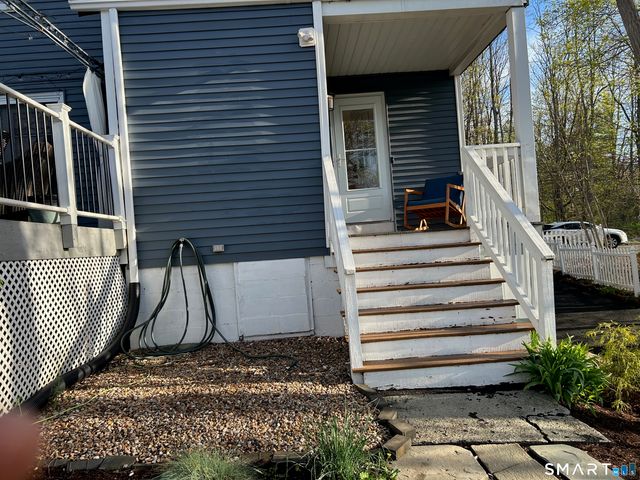 2593 Albany Avenue, West Hartford, CT 06117