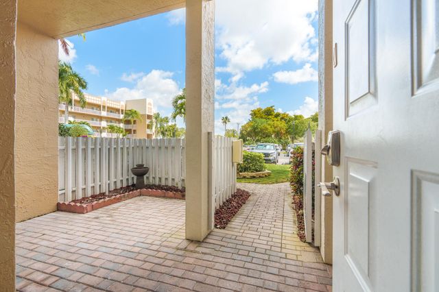 7623 Southampton Terrace 102, Tamarac, FL 33321