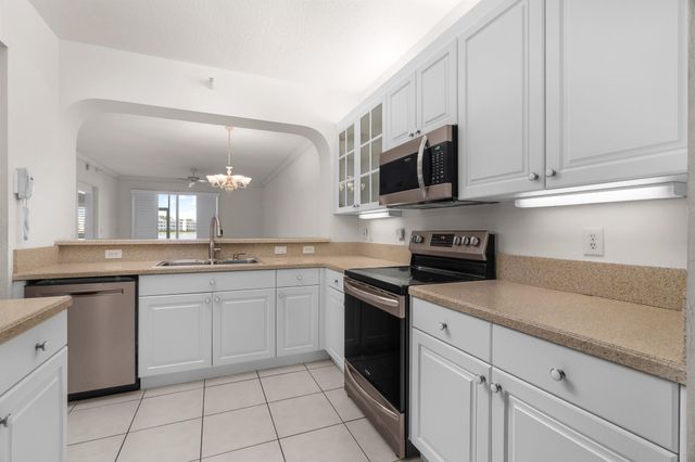 7623 Southampton Terrace 102, Tamarac, FL 33321