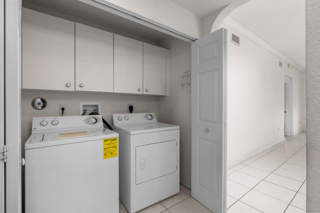 7623 Southampton Terrace 102, Tamarac, FL 33321