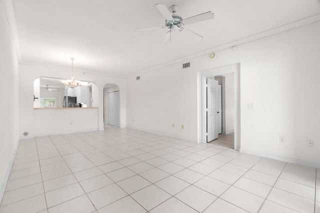 7623 Southampton Terrace 102, Tamarac, FL 33321