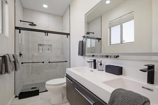 2451 Quincy Way, Palm Springs, CA 92262