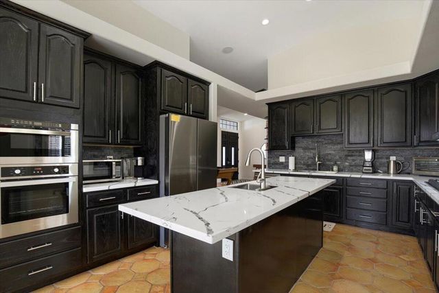 2451 Quincy Way, Palm Springs, CA 92262