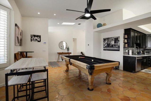 2451 Quincy Way, Palm Springs, CA 92262