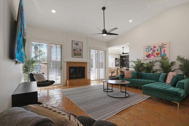 2451 Quincy Way, Palm Springs, CA 92262