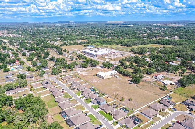 132 HERITAGE PARK LANE, Mulberry, FL 33860