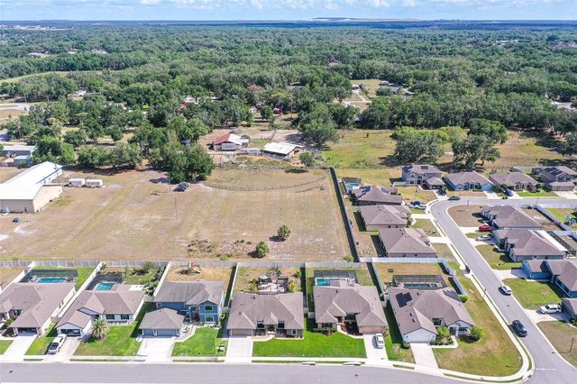 132 HERITAGE PARK LANE, Mulberry, FL 33860