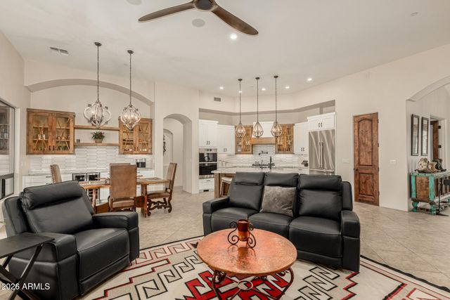 4688 E LANGUID Lane, Cave Creek, AZ 85331