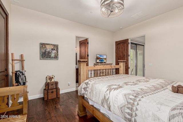 4688 E LANGUID Lane, Cave Creek, AZ 85331