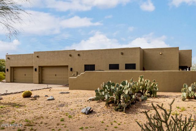 4688 E LANGUID Lane, Cave Creek, AZ 85331