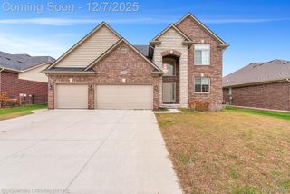 21852 Rio Grande Drive, Macomb Township, MI 48044