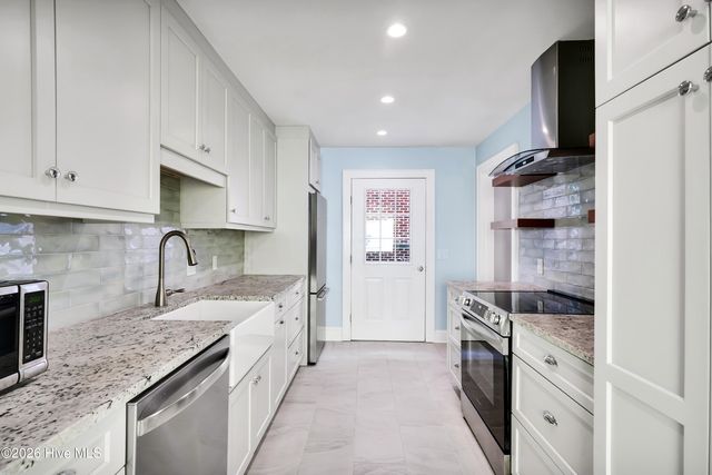 525 S Front Street, Wilmington, NC 28401