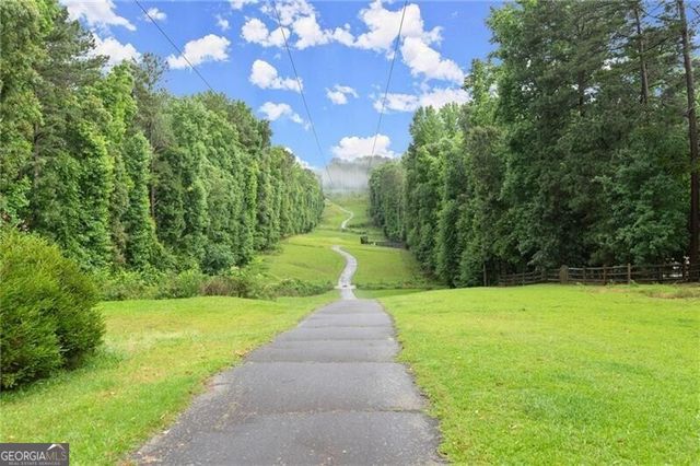 3600 Goldenrod Drive, Alpharetta, GA 30005