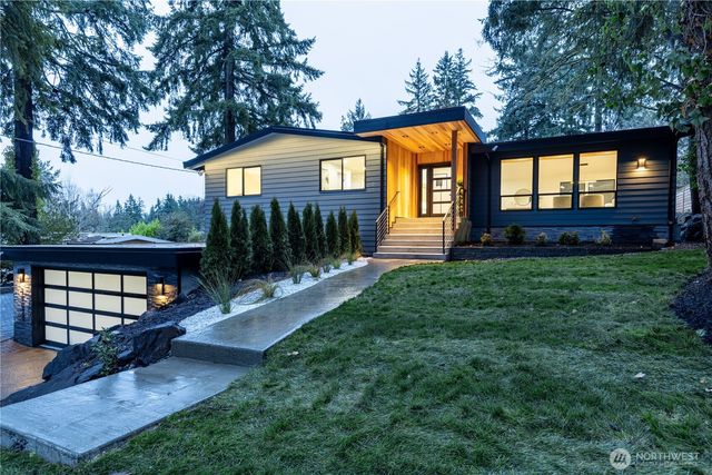 15621 SE 24th Street, Bellevue, WA 98008