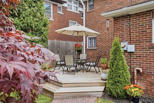 100 Chatham Avenue, Buffalo, NY 14216