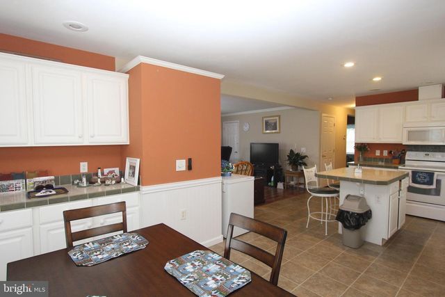 77 REAGAN COURT, Millville, NJ 08332