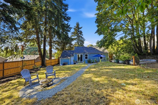 512 Bronson Place NE, Renton, WA 98056