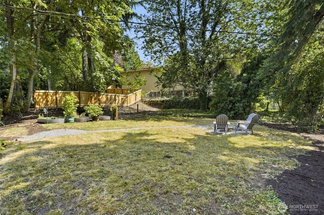 512 Bronson Place NE, Renton, WA 98056